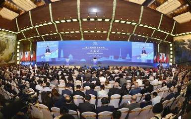 業(yè)績(jī)與榮耀齊飛，服務(wù)共品牌飆揚(yáng)——曲江會(huì)展2018年會(huì)議及展覽服務(wù)回顧